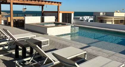 Luxury Villa w/Ocean views, Private Pool & Hot Tub. Steps from the beach!