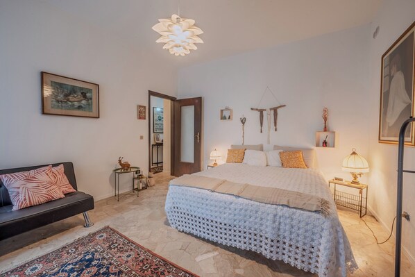 House, 2 Bedrooms, Balcony | 2 bedrooms, laptop workspace, free WiFi