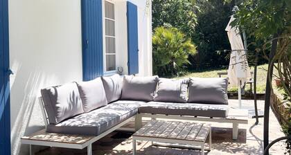 Villa MICHITA proche plage by E&A