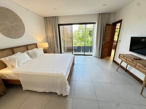 3 bedrooms, iron/ironing board, free WiFi