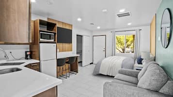 1 bedroom, WiFi, bed sheets, wheelchair access