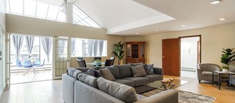 Cozy Room #1 in Horseshoe Bay