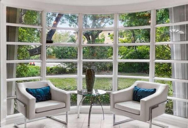 Interior - Best Spot Near Lauderdale Beach, Eats & Las Olas (Fort Lauderdale)