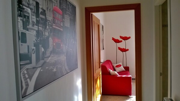 Interior - House at aqueduct apartment rome near roman aqueduct alexandrine (Roma)