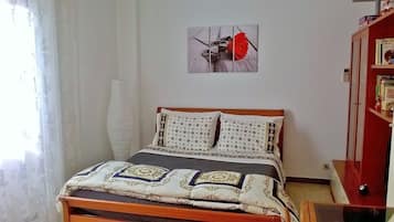 1 chambre, fer et planche Ă repasser, Wi-Fi, draps fournis