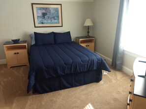 4 habitaciones, tabla de planchar con plancha, wifi y ropa de cama 