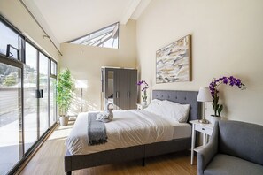 1 quarto, ferros/tábuas de passar roupa, Wi-Fi, roupa de cama