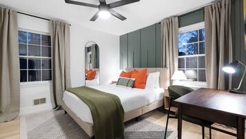 2 makuuhuonetta, silitysrauta/-lauta, Wi-Fi, vuodevaatteet