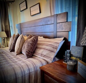 5 Schlafzimmer, Schreibtisch, Bügeleisen/Bügelbrett, WLAN