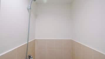 Apartemen Standar, 1 kamar tidur (Apartment) | Kamar mandi | Shower, perlengkapan mandi gratis, handuk, dan sabun