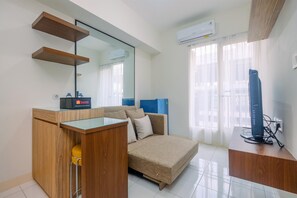 Standard Apartment, 1 Bedroom (Apartment) | Living area