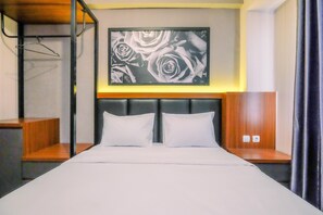 Room - Modern Look 2BR at 28th Floor Podomoro Golf View Apartment (Gunung Putri)