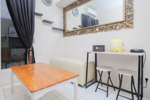 Standard Apartment, 1 Bedroom (Apartment) | Living area