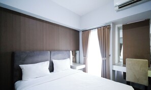 Room - Homey and Simple Studio at Tanglin Supermall Mansion Apartment (Surabaya)