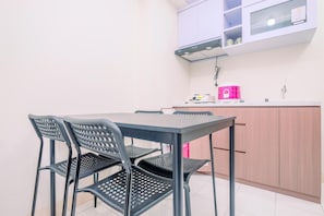 สแตนดาร์ดอพาร์ทเมนท์, 2 ห้องนอน (Apartment) | บริการอาหารในห้องพัก
