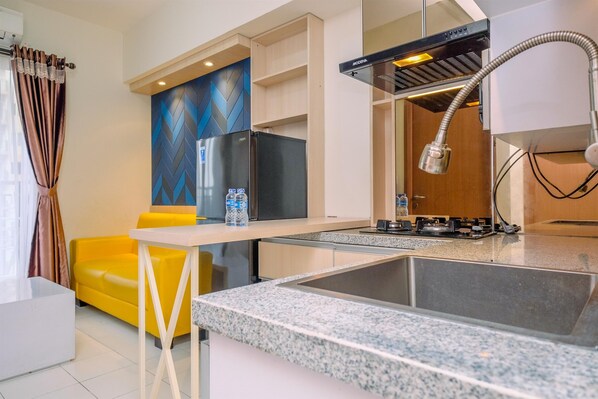 Standard Apartment, 1 Bedroom (Apartment) | Private kitchen - Simply Design 2BR at Podomoro Golf View Apartment (Gunung Putri)