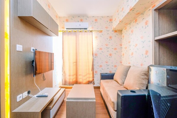 Interior - Homey and Modern 2BR at Podomoro Golf View Apartment (Gunung Putri)