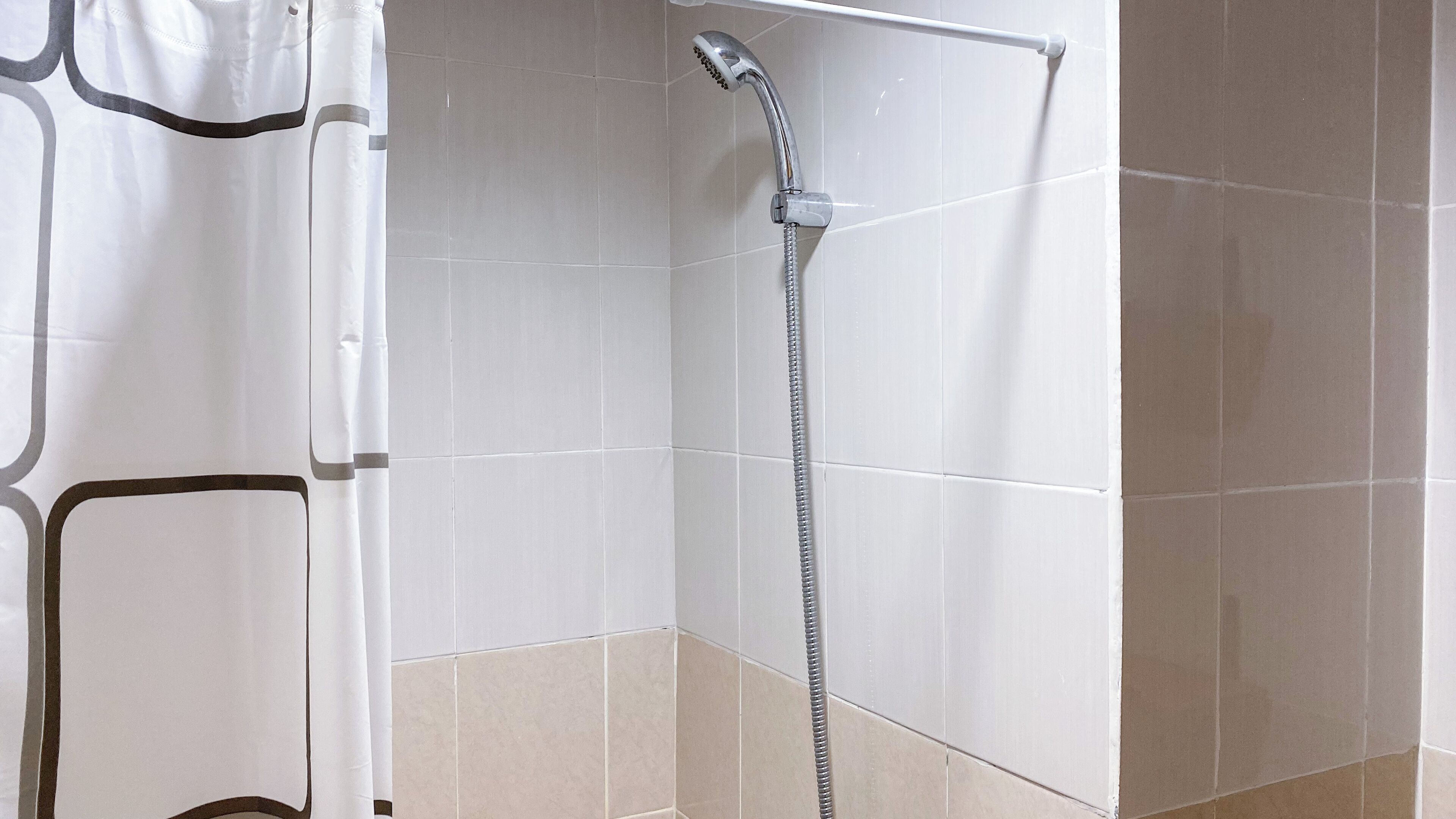 Departamento estándar, 1 habitación (Apartment) | Baño | Regadera, amenidades de baño gratuitas, toallas 