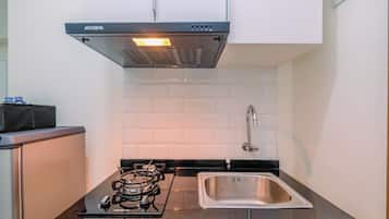 Studio Standard, 1 chambre (Apartment) | Cuisine privée | Réfrigérateur, cuiseur de riz