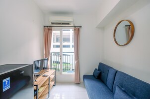 Standard Apartment, 1 Bedroom (Apartment) | Living area