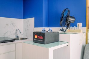 Leilighet – standard, 1 soverom (Apartment) | Eget kjøkken | Kjøleskap og riskoker