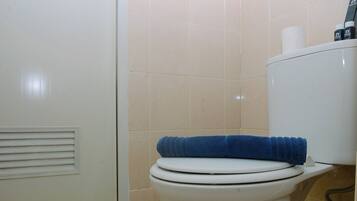 Apartament estàndard, 1 dormitori (Apartment) | Bany | Dutxa, articles de tocador gratuïts i tovalloles