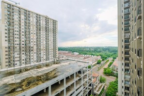 Exterior - Spacious 3BR at Podomoro Golf View Apartment (Gunung Putri)