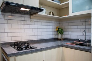 Standard Apartment, 1 Bedroom (Apartment) | Private kitchen - Well Furnished 2BR at Podomoro Golf View Apartment (Gunung Putri)