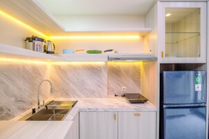 Standard Apartment, 1 Bedroom (Apartment) | Private kitchen | Fridge, rice cooker