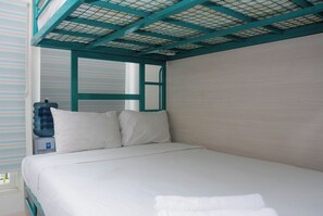 Standard Studio, 1 Bedroom (Apartment) - Comfort Studio Apartment for 4 Pax at Podomoro Golf View (Gunung Putri)