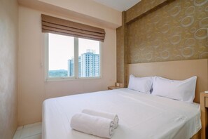 2 bedrooms, wheelchair access - Cozy Designed 2BR at Podomoro Golf View Apartment (Gunung Putri)