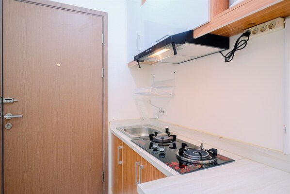 Standard-studio, 1 makuuhuone (Apartment) | Yksityinen keittiö | Jääkaappi, riisinkeitin