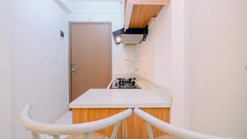 Estúdio standard, 1 quarto (Apartment) | Opções para refeição no quarto