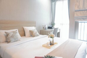 Standard Studio, 1 Bedroom (Apartment) - Cozy and Minimalist Studio Room at Ciputra World 2 Apartment (Jakarta)
