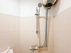 Standard Studio, 1 Bedroom (Apartment) | Bathroom | Shower, free toiletries, towels - Best Choice and Restful Studio at Pavilion Permata Apartment (Surabaya)