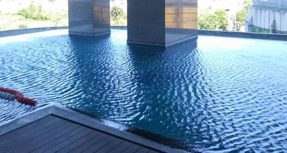 Wonderful 2BR with City View at Grand Sungkono Lagoon Apartment