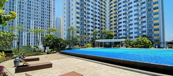 Comfy and Restful Studio at Springlake Summarecon Bekasi Apartment