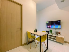 Interior - Modern and Cozy Living 2BR Apartment Tokyo Riverside PIK 2 (Teluknaga)