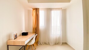 Standard Studio, 1 Bedroom (Apartment) - City View Studio Apartment at Evenciio Margonda (Depok)