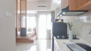 Estudio estándar, 1 habitación (Apartment) | Cocina privada | Frigorífico y arrocera