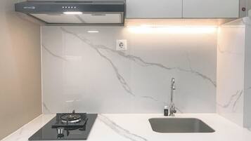 Standard Studio, 1 Bedroom (Apartment) | Private kitchen