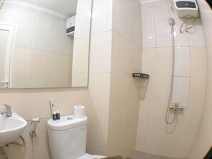 標準開放式客房, 1 間臥室 (Apartment) | 浴室 | 淋浴設備、免費盥洗用品、毛巾