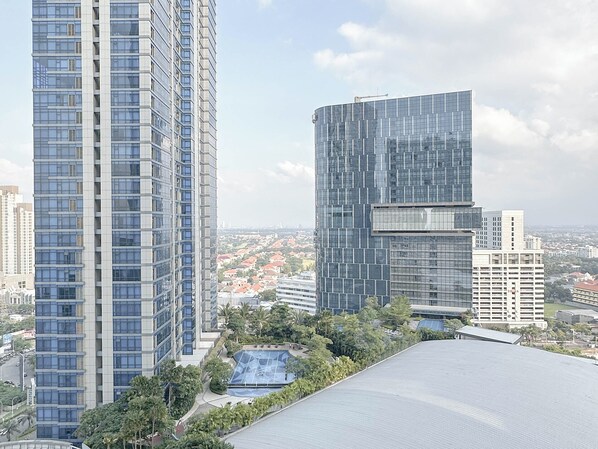 Exterior - Cozy Stay 2BR at Tanglin Supermall Mansion Apartment (Surabaya)