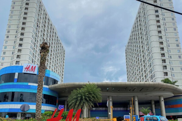 Exterior - Good Deal 2BR Apartment Cinere Bellevue Suites (Depok)