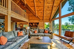 Smart TV, fireplace, offices