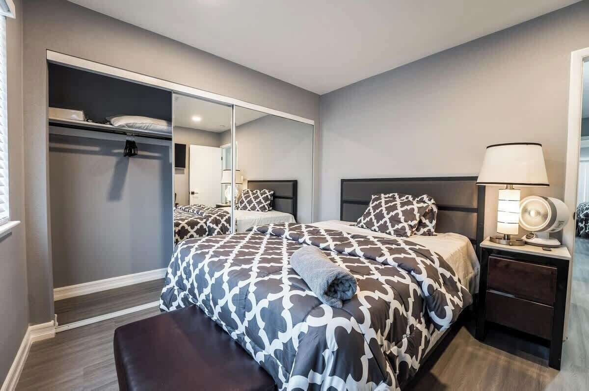 3 Schlafzimmer, Bügeleisen/Bügelbrett, Reisekinderbett, WLAN