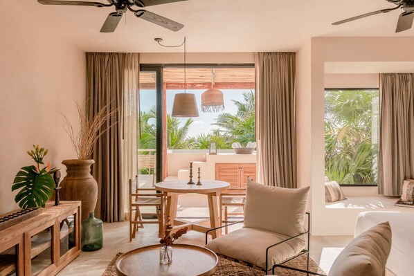 1 bedroom, in-room safe, iron/ironing board, free WiFi - Chic Beach suite with Plunge Pool in Tulum Hotel Zone (Tulum)