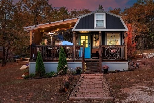 Near Lazy E Edmond Guthrie Amenity Packed