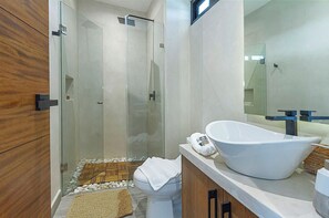 Hair dryer, towels, soap, toilet paper - Elegant & comfortable Studio Tulum - 5 min to the Beach (Tulum)