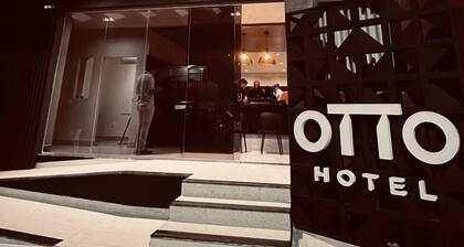 Otto Hotel